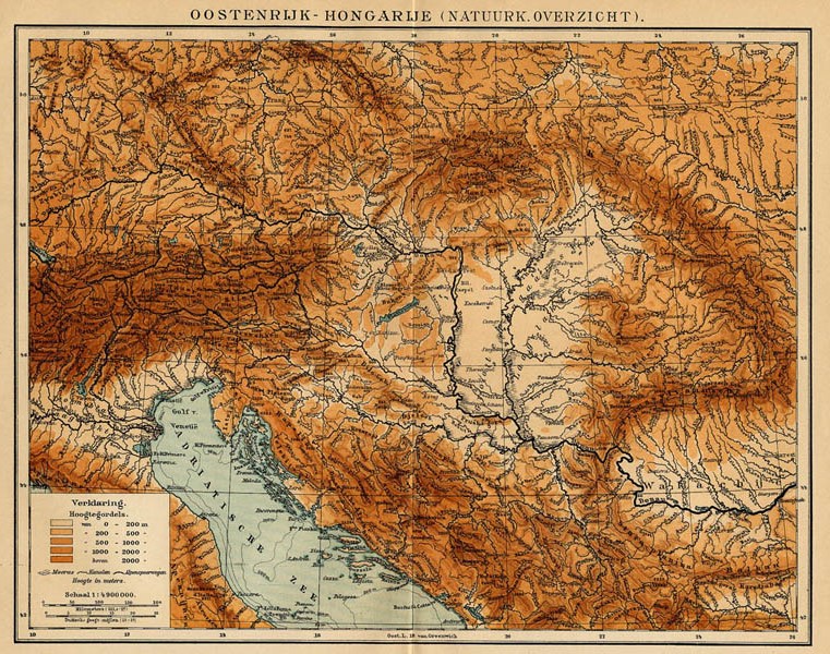 afbeelding van kaart Oostenrijk Hongarije (Natuurk. Overzicht) van Winkler Prins