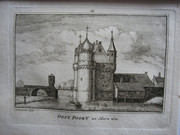 afbeelding van prent Oost poort te Hoorn van Abraham Rademaker (Hoorn)
